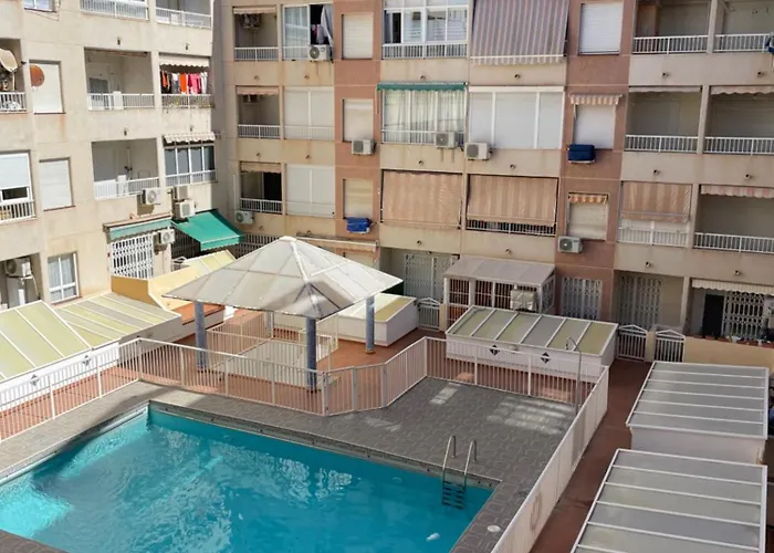 Goleta 34 شقة تورّيفيِخا